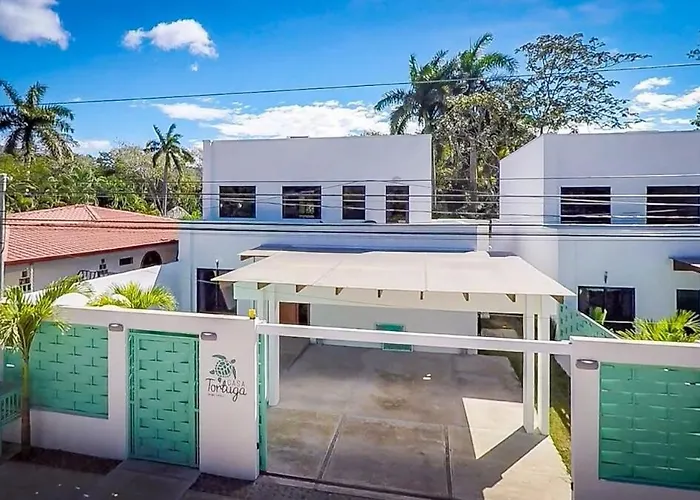 Ultramodern Townhome With An Inviting Coastal Design And Lush Outdoor Oasis With A Private Pool Holiday home